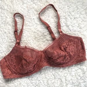 Victoria’s Secret dream angles bra
